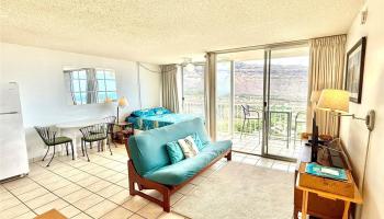 Makaha Valley Towers condo # C1609, Waianae, Hawaii - photo 4 of 19