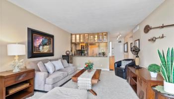 Makaha Valley Towers condo # 1330, Waianae, Hawaii - photo 2 of 14