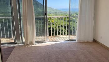 Makaha Valley Towers condo # 427, Waianae, Hawaii - photo 4 of 16