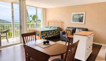 Makaha Valley Towers condo # F524, Waianae, Hawaii - photo 3 of 19