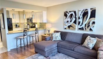 Makaha Valley Towers condo # G1125, Waianae, Hawaii - photo 5 of 21