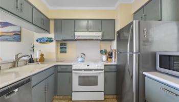 Makaha Valley Towers condo # G1626, Waianae, Hawaii - photo 6 of 18