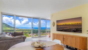 Makaha Valley Towers condo # 1031, Waianae, Hawaii - photo 1 of 12