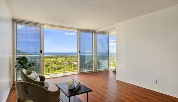 Makaha Valley Towers condo # J633, Waianae, Hawaii - photo 4 of 25