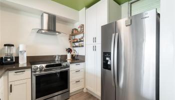 Makaha Valley Towers condo # J634, Waianae, Hawaii - photo 5 of 20