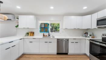 84-859  Hana Street Makaha, Leeward home - photo 4 of 24