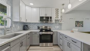 84-929  Hana Street Makaha, Leeward home - photo 4 of 22