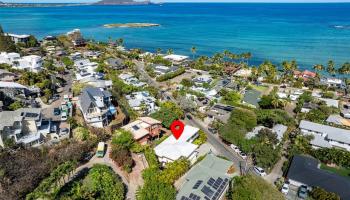 851  Aalapapa Drive Lanikai, Kailua home - photo 2 of 25