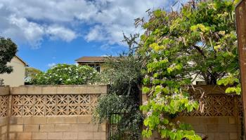 85-128 Ala Walua Street townhouse # B, Waianae, Hawaii - photo 2 of 16