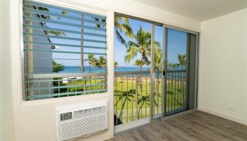 Makaha Surfside condo # C427, Waianae, Hawaii - photo 3 of 13