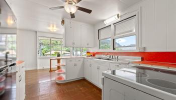 854 Hao Street Aina Haina Area, Diamond Head home - photo 6 of 25