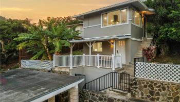 855  Kainoa Place Aina Haina Area, Diamond Head home - photo 2 of 25