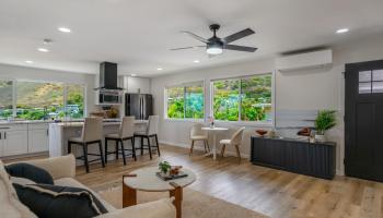 855  Kainoa Place Aina Haina Area, Diamond Head home - photo 3 of 25