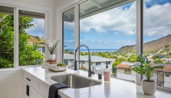 855  Kainoa Place Aina Haina Area, Diamond Head home - photo 6 of 25