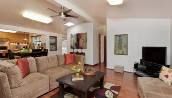 859 Akumu St Enchanted Lake, Kailua home - photo 4 of 15 859 Akumu St Enchanted Lake, Kailua home - photo 4 of 15