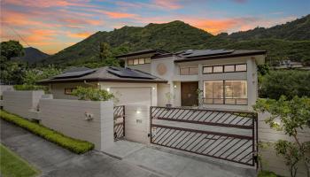 859 Hao Street Aina Haina Area, Diamond Head home - photo 1 of 25 859 Hao Street Aina Haina Area, Diamond Head home - photo 1 of 25