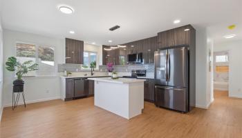 87-102  Kulaaupuni Street Maili, Leeward home - photo 2 of 25