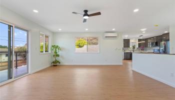 87-102  Kulaaupuni Street Maili, Leeward home - photo 4 of 25