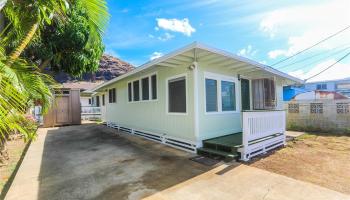 87-118  Alapaki Street Maili, Leeward home - photo 3 of 25