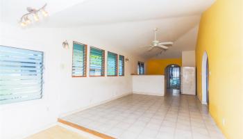 87-118  Alapaki Street Maili, Leeward home - photo 6 of 25