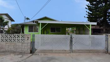 87-133  Pelanaki Street Maili, Leeward home - photo 4 of 12