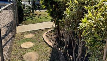 Pu'u Heleakela Community Association townhouse # 1, Waianae, Hawaii - photo 2 of 15