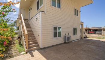 87-1450 Farrington Hwy Waianae - Rental - photo 4 of 21