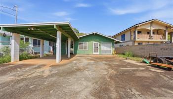 87-146  Lualei Pl Maili, Leeward home - photo 2 of 25