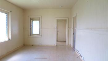 87-155  Kakalena St Maili, Leeward home - photo 3 of 4