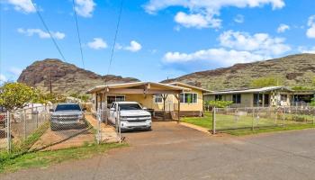 87-1698  Farrington Hwy Maili, Leeward home - photo 4 of 25