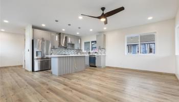 87-212  Mikana Street Maili, Leeward home - photo 5 of 23