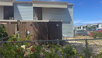 Puu Haleakala Association townhouse # 4, Waianae, Hawaii - photo 3 of 13