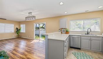 87-2165  Pakeke Street Maili, Leeward home - photo 6 of 22