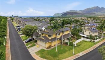 87-2201  Pakeke Street Maili, Leeward home - photo 2 of 23