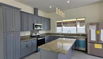 87-248  Mikana St Maili, Leeward home - photo 3 of 18