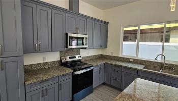 87-248  Mikana St Maili, Leeward home - photo 6 of 18