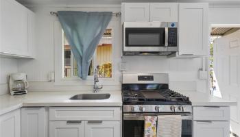 87-340  Farrington Hwy Maili, Leeward home - photo 6 of 23