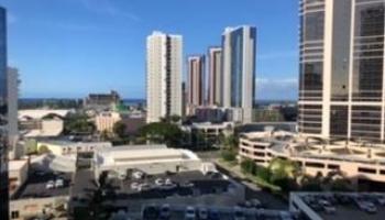 Royal Capitol Plaza condo # 1406, Honolulu, Hawaii - photo 6 of 20
