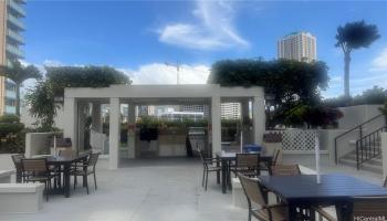 Royal Capitol Plaza condo # 2107, Honolulu, Hawaii - photo 4 of 6
