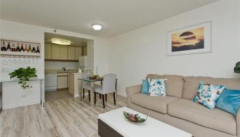 Royal Capitol Plaza condo # 2402, Honolulu, Hawaii - photo 6 of 18