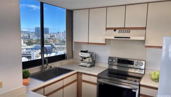 Royal Capitol Plaza condo # 2405, Honolulu, Hawaii - photo 3 of 19