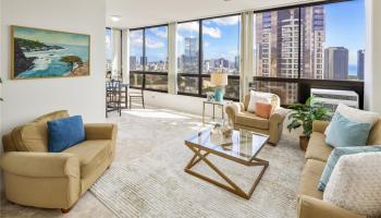 Royal Capitol Plaza condo # 3203, Honolulu, Hawaii - photo 3 of 25