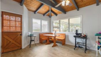 87-866  Hakeakea Street Maili, Leeward home - photo 5 of 21