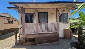 87-937  Hakeakea Street Maili, Leeward home - photo 3 of 21