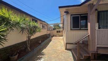 87-937  Hakeakea Street Maili, Leeward home - photo 4 of 21