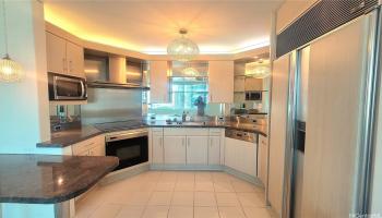 88 Piikoi Street Honolulu - Rental - photo 3 of 21