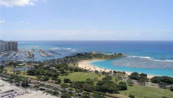 Hawaiki Tower condo # 4206, Honolulu, Hawaii - photo 3 of 6 Hawaiki Tower condo # 4206, Honolulu, Hawaii - photo 3 of 6