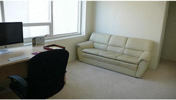 Hawaiki Tower condo # 811, Honolulu, Hawaii - photo 5 of 8