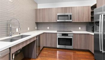 Symphony Honolulu condo # 2001, Honolulu, Hawaii - photo 4 of 21