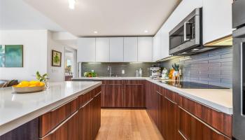 Symphony Honolulu condo # 2810, Honolulu, Hawaii - photo 2 of 25